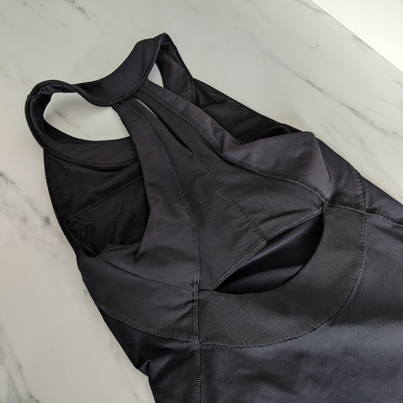 Lululemon make it count black tank - Picture 5 of 5